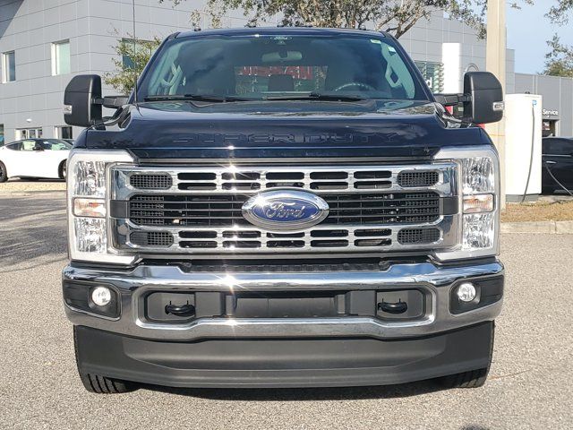2025 Ford F-350 XLT