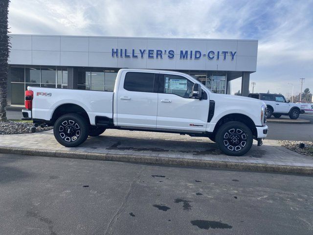 2025 Ford F-350 Platinum