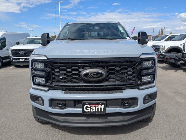 2025 Ford F-350 Lariat