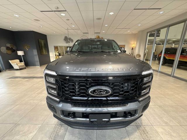2025 Ford F-350 XLT
