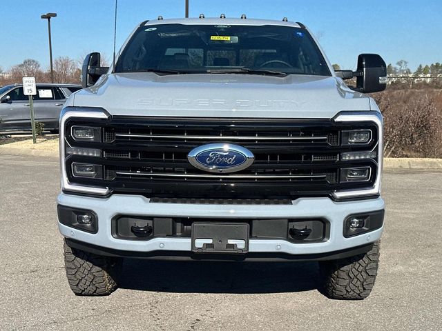 2025 Ford F-350 Platinum