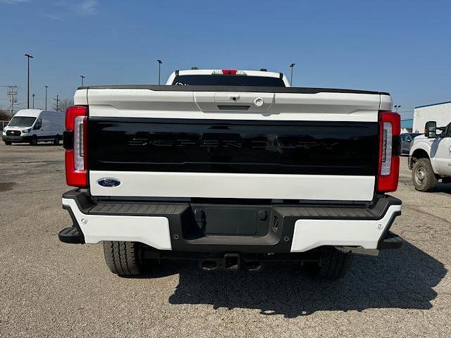 2025 Ford F-350 Platinum