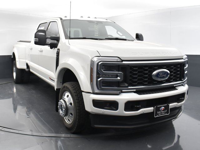 2025 Ford F-450 Platinum