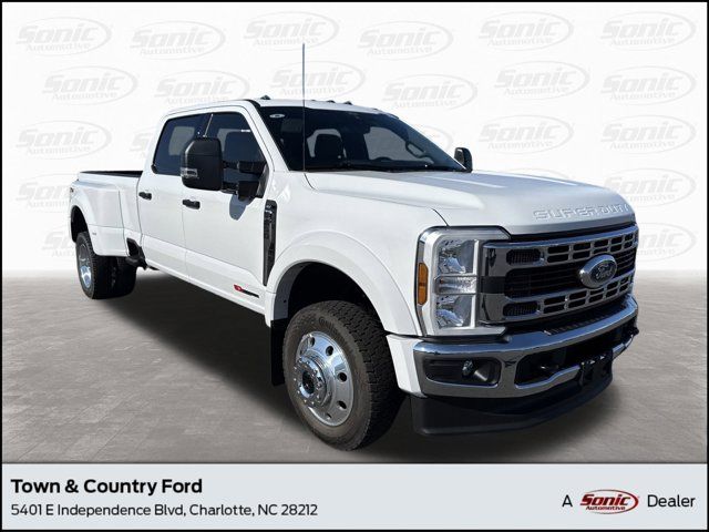2025 Ford F-450 XLT