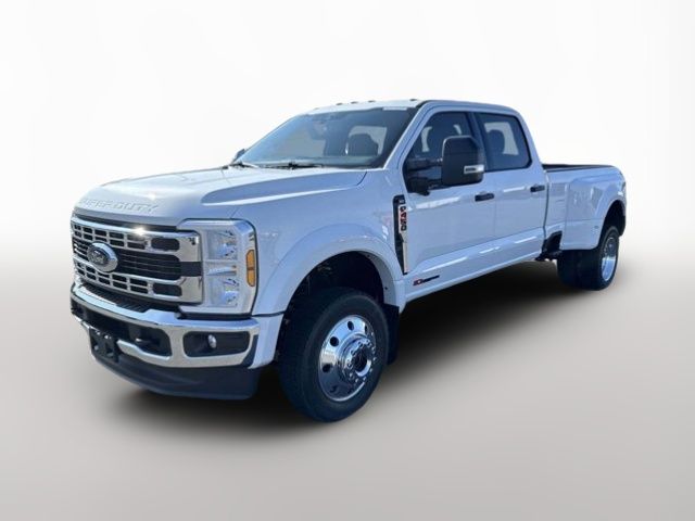 2025 Ford F-450 XLT