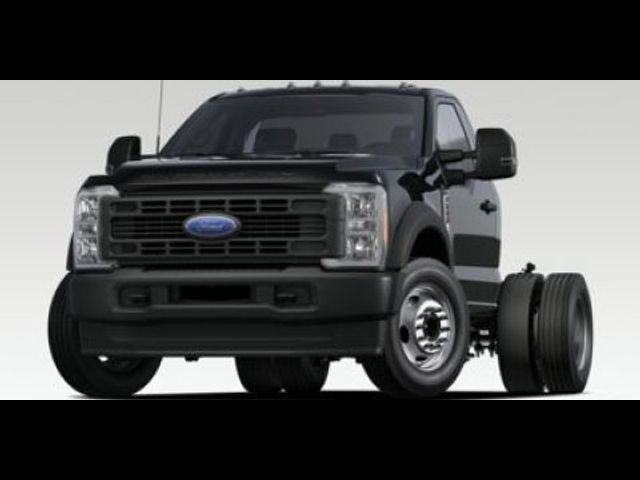 2025 Ford F-600 