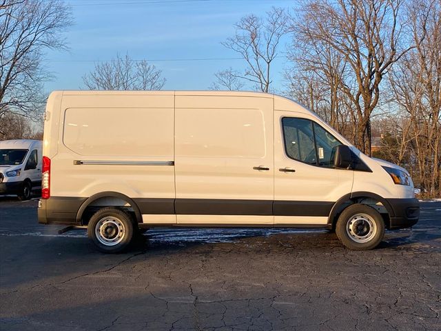 2025 Ford Transit Base