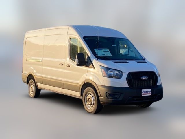2025 Ford Transit Base
