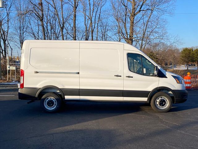 2025 Ford Transit Base