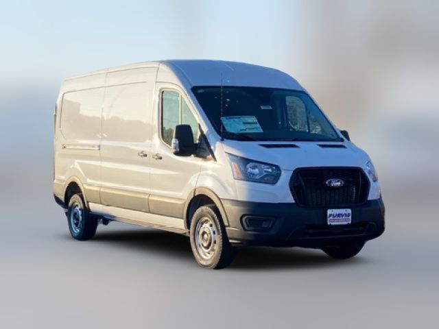 2025 Ford Transit Base
