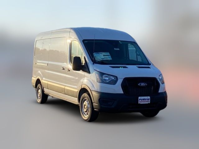 2025 Ford Transit Base