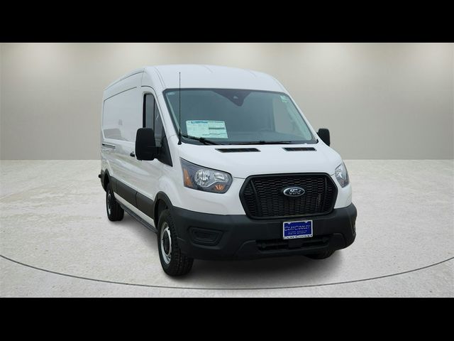 2025 Ford Transit Base