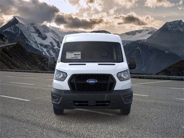 2025 Ford Transit Base