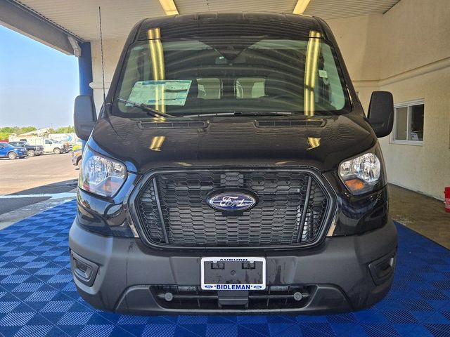2025 Ford Transit Base