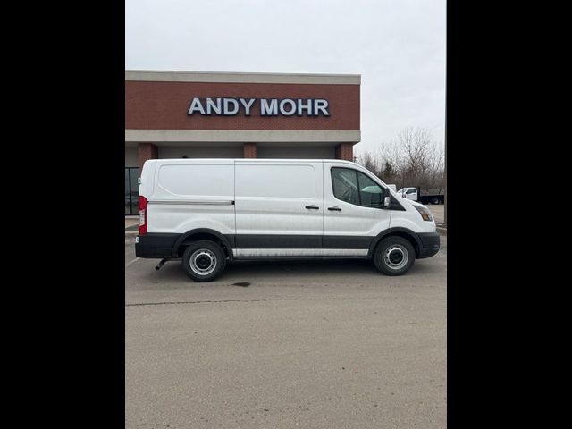 2025 Ford Transit Base