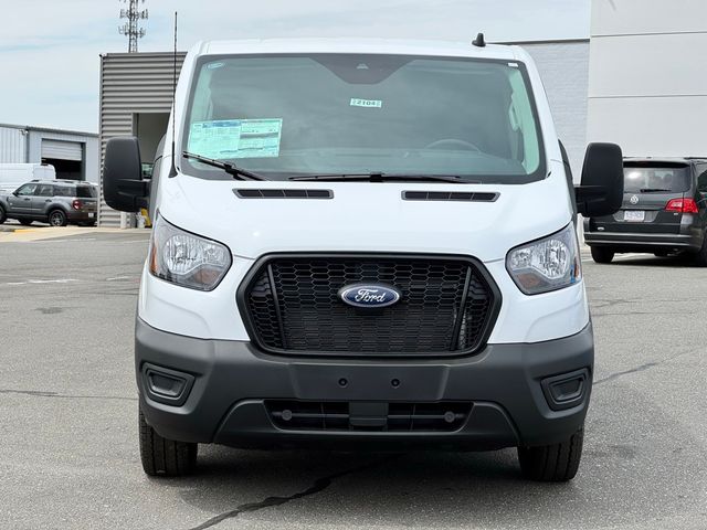 2025 Ford Transit Base