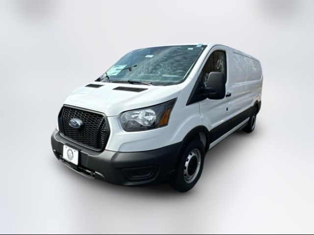 2025 Ford Transit Base