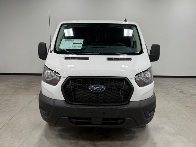 2025 Ford Transit Base