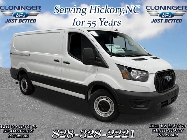 2025 Ford Transit Base