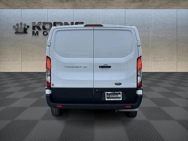 2025 Ford Transit Base