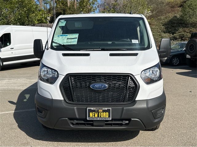 2025 Ford Transit Base