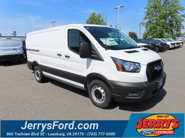 2025 Ford Transit Base