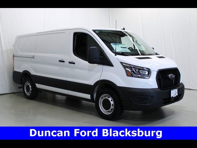 2025 Ford Transit Base