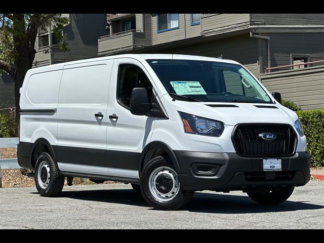 2025 Ford Transit Base