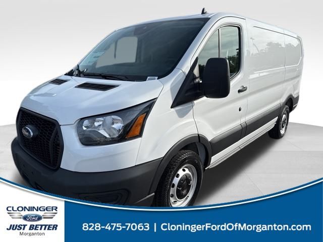 2025 Ford Transit Base