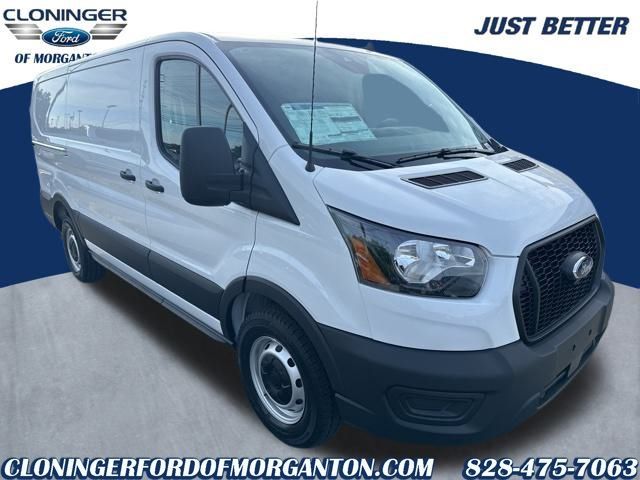 2025 Ford Transit Base