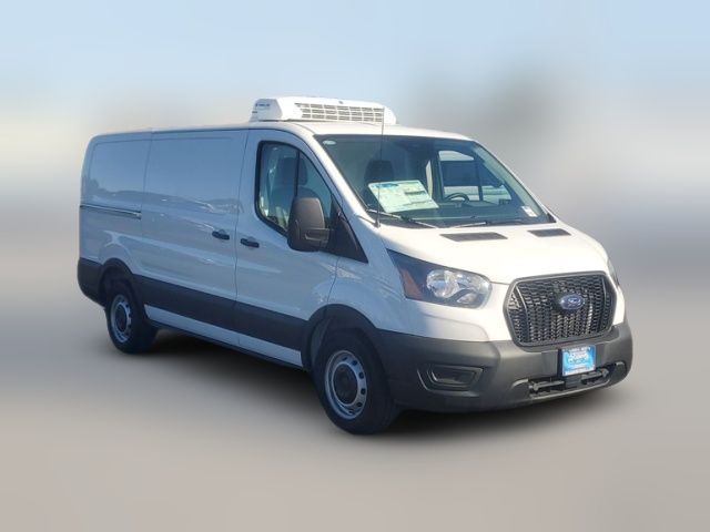 2025 Ford Transit Base