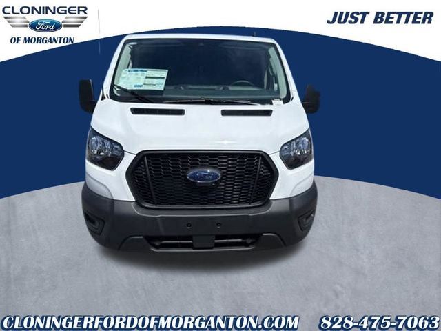 2025 Ford Transit Base