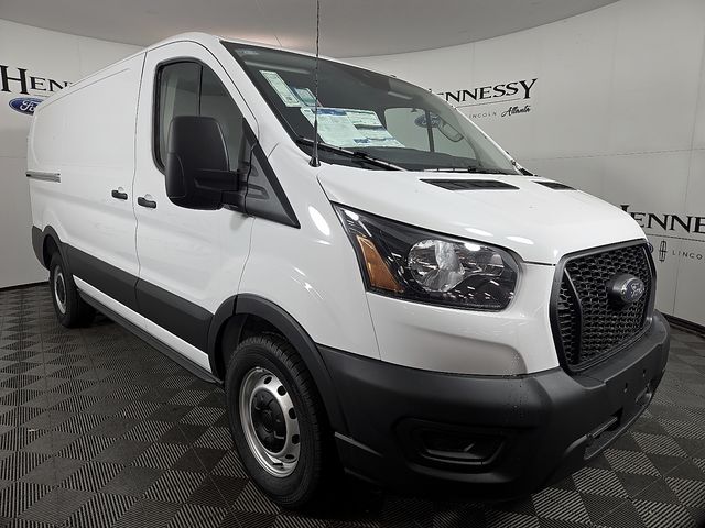 2025 Ford Transit Base