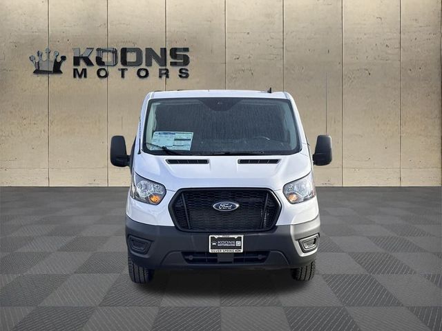 2025 Ford Transit Base