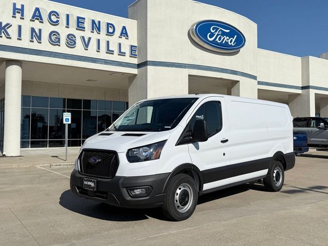 2025 Ford Transit Base