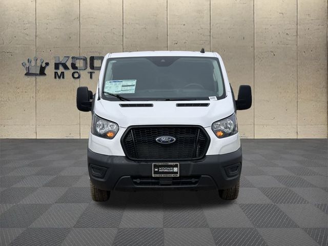 2025 Ford Transit Base