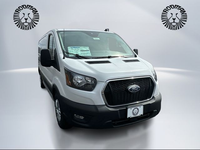 2025 Ford Transit Base