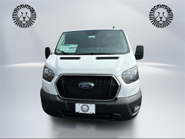 2025 Ford Transit Base