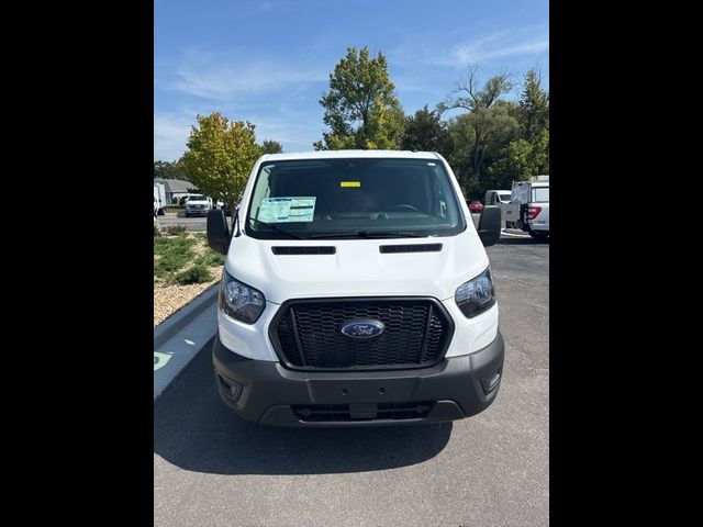2025 Ford Transit Base