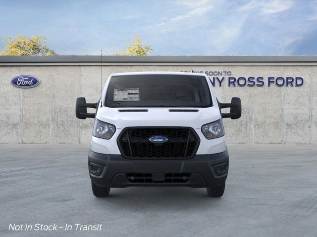 2025 Ford Transit Base