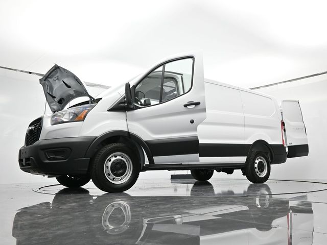 2025 Ford Transit Base