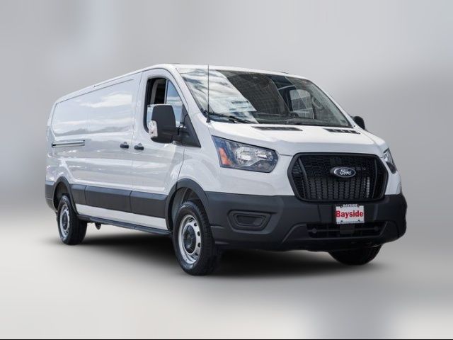 2025 Ford Transit Base