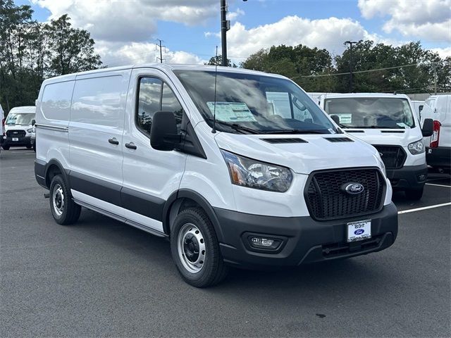 2025 Ford Transit Base