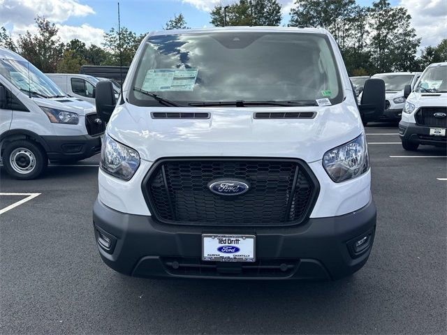 2025 Ford Transit Base