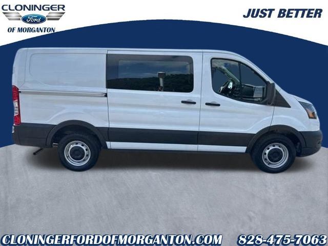 2025 Ford Transit Base