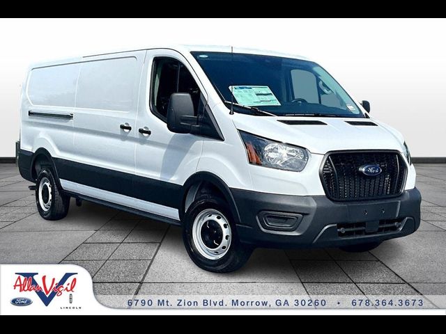 2025 Ford Transit Base