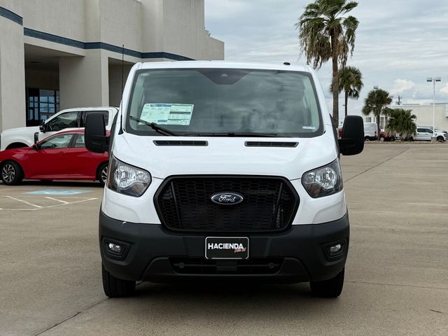 2025 Ford Transit Base
