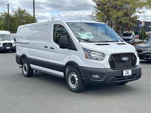 2025 Ford Transit Base
