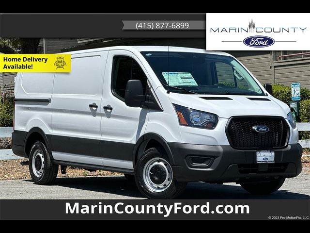 2025 Ford Transit Base