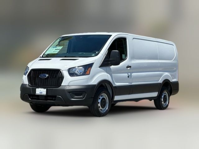 2025 Ford Transit Base